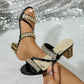 Sandales pour femmes à talon carré et ornements en strass