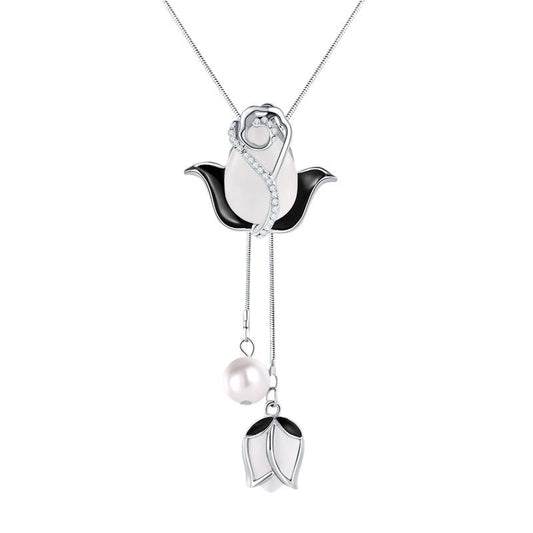 Collier tulipe à longueur réglable pour un look élégant
