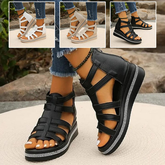 25 nouvelles sandales compensées décorées de strass