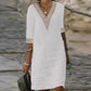 Robe en coton et lin avec col en V et bordure en dentelle