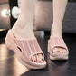 Chaussons compensés tendance et antidérapants pour femmes