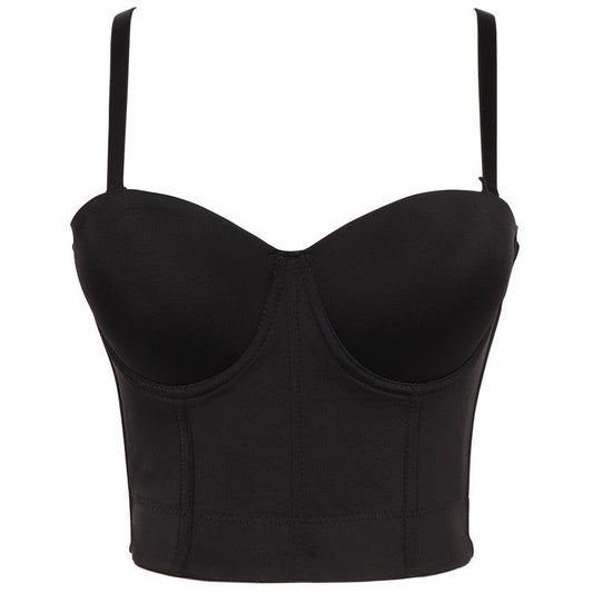 Le soutien-gorge sans bretelles à dos bas