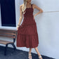 Robe smockée sans manches pour femme avec ourlet à volants étagés