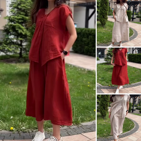Robe ample et unie avec col en V et volants sur le devant