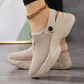 Baskets orthopédiques respirantes et antidérapantes pour femmes, conçues pour la randonnée et les activités de loisirs.
